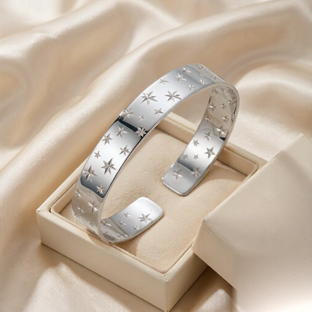 Aurora Star Cuff Bracelet — Silver — gift view