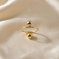 VARYNOXA Orbit Band Ring — studio view